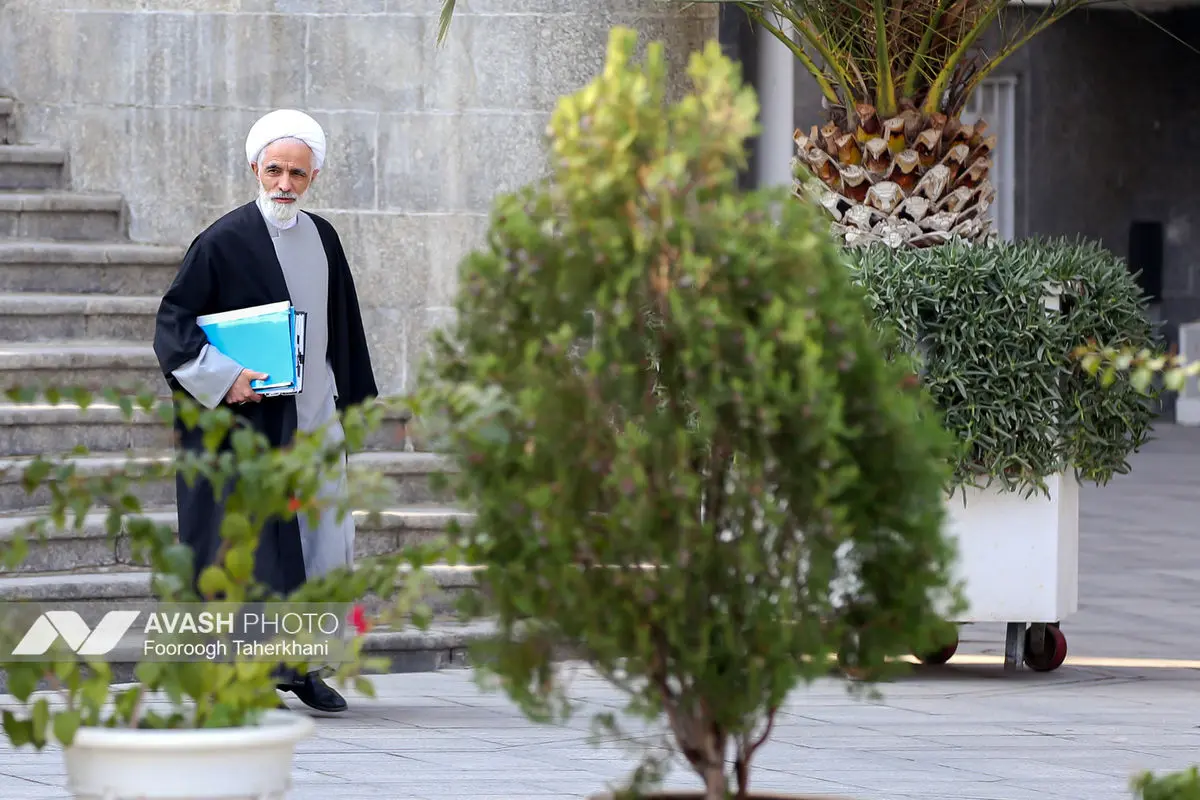 حاشیه جلسه هیات دولت - ۱۲ آذر