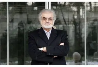 بهتر است رئیس‌جمهور مشکلات را با مردم در میان بگذارد/ مدیریت کشور از مدار شایسته‌سالاری خارج شده است