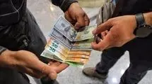 کاهش ۰.۹ درصدی نرخ دلار در طول ۲۴ ساعت گذشته