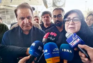 مهاجرانی: برای تشکر از خادم‌های اربعین به مرز مهران رفتم