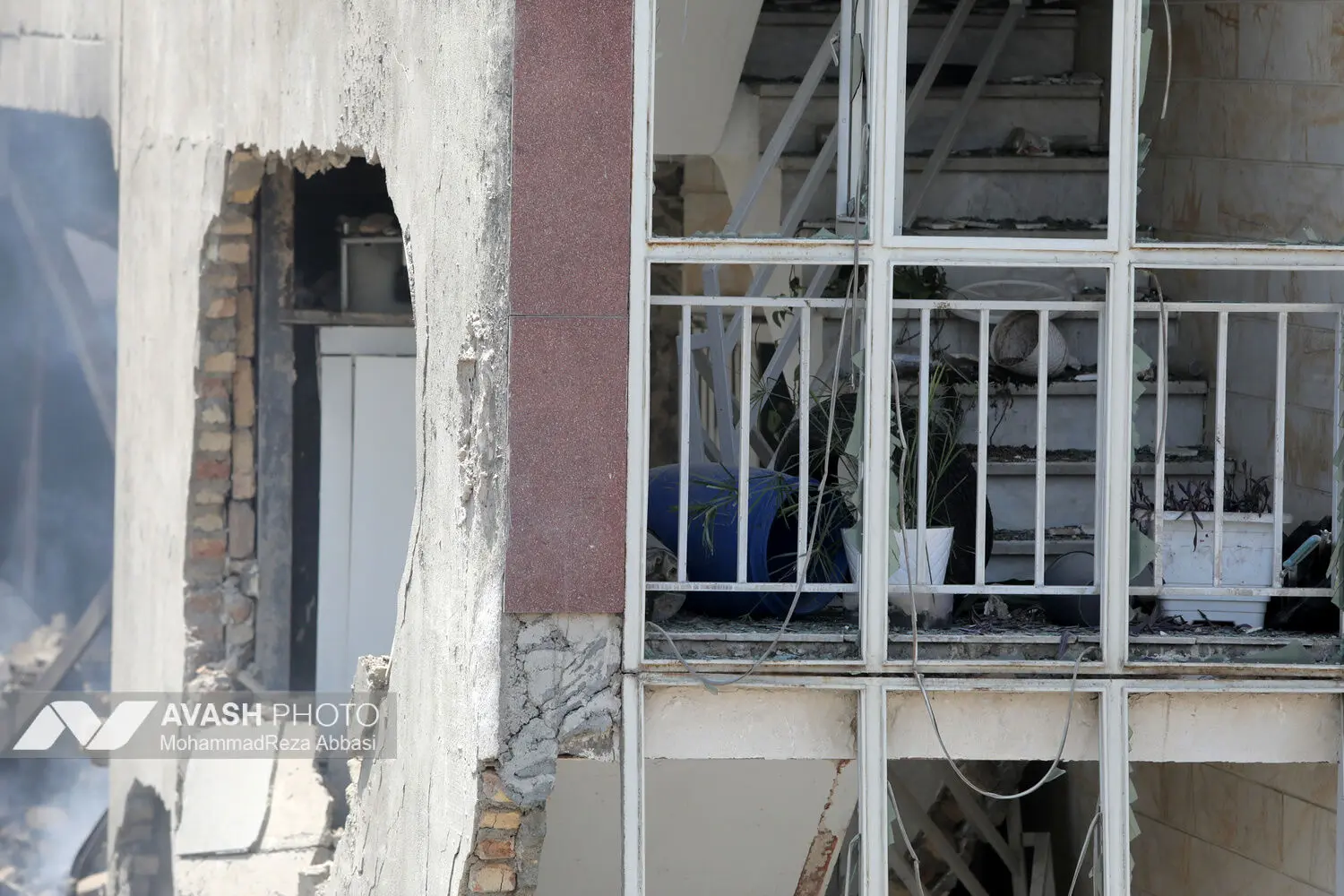 File:Damage in Tehran 4 March 2026 Avash 15.webp - Wikimedia Commons