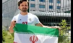 فعال آمریکایی حامی ایران در کنار تیم ملی در تیخوانا + عکس 
