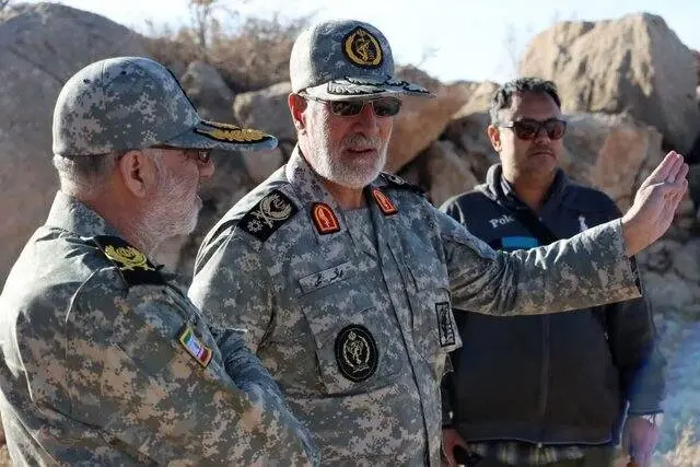 بررسی روند استقرار یگان‌ها و آمادگی عملیاتی نیروها در غرب کشور