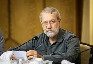 لاریجانی: ایران زیر بار سلطه غرب نمی‌رود