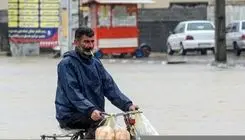 بارش باران سیل‌آسا و آبگرفتگی معابر  در غرب مازندران