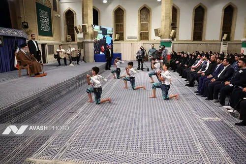 دیدار قهرمانان و مدال‌آوران ورزشی و المپیادهای علمی جهانی با رهبر انقلاب