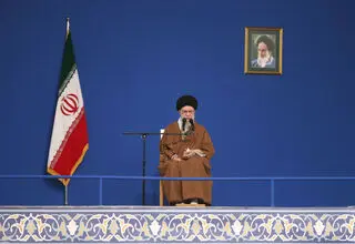۱۸ محور مهم که رهبری در سخنان خود به آن اشاره کردند 