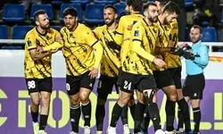 الحسین با تمام قوا مقابل استقلال