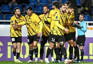 الحسین با تمام قوا مقابل استقلال