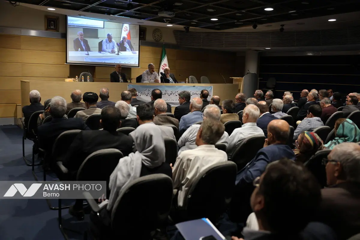 پنجاه و هشتمین گردهمایی یاران و دانش آموختگان دانشگاه تبریز