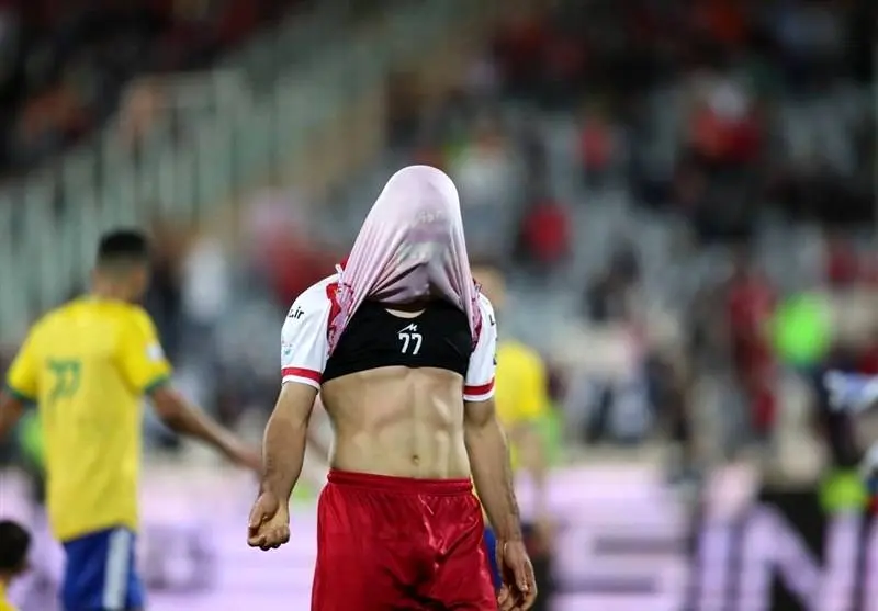 پرسپولیس مدافع نیجریهای را جایگزین سوئیسی میکند