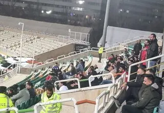 حضور تماشاگران در دیدار پیکان و پرسپولیس/ پیروانی: کمتر تشویق کنید!