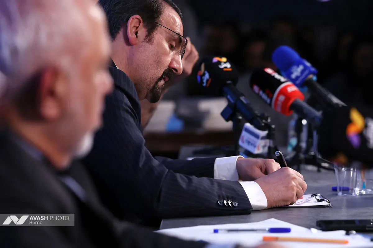 نشست بررسی «روایت و تحلیل ایرانی از تاریخ تحولات روسیه»
