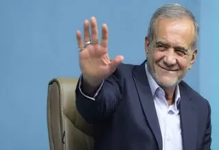 پزشکیان: دولت وفاق ملی هیچ تصمیمی بدون اقناع مردم نمی‌گیرد