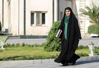 وزیر راه استعفا کرد؟
