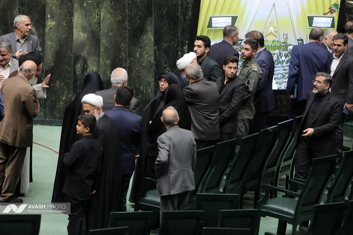 مراسم بزرگداشت شهدای خدمت در مجلس شورای اسلامی