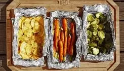 چه غذاهایی نباید با فویل در تماس باشند؟