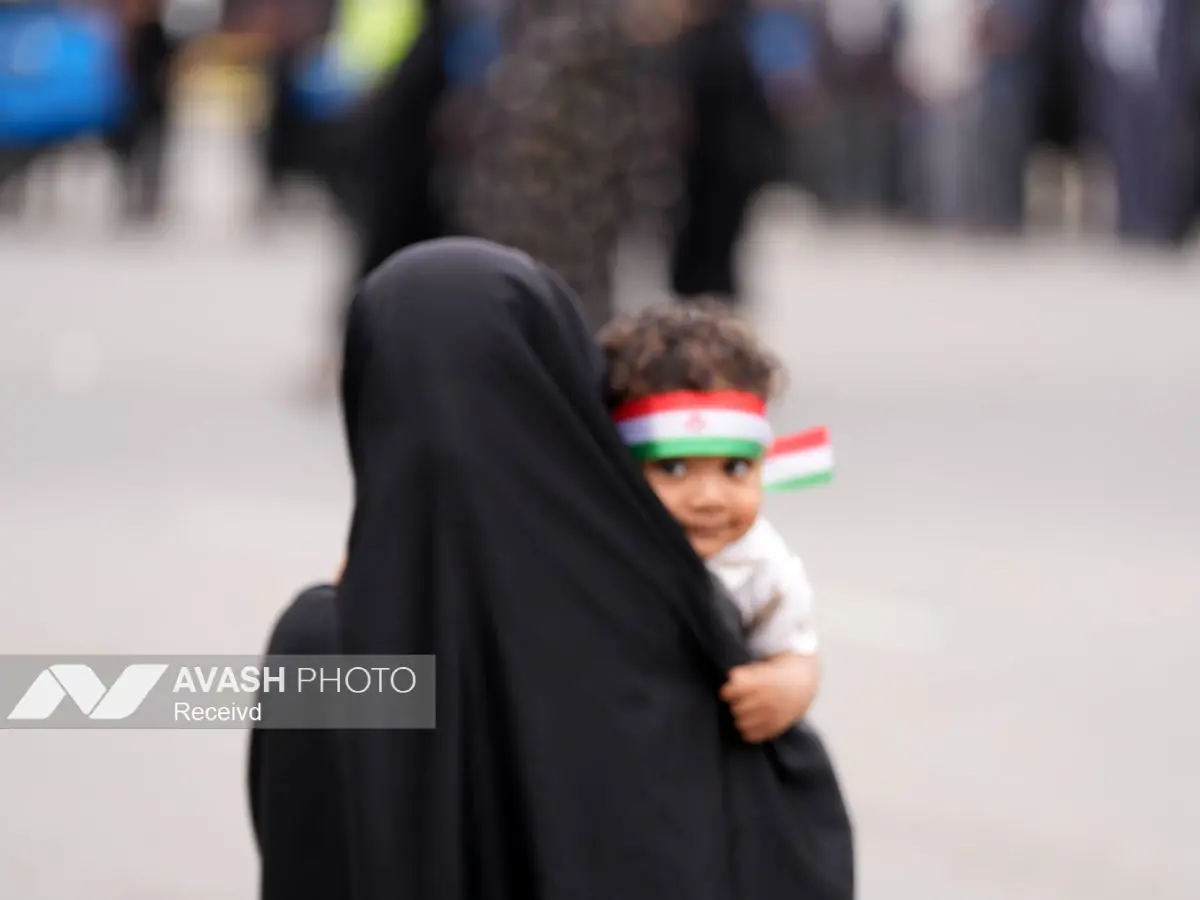 گزارش نصویری/ تشییع پیکر شهدای مدرسه میناب