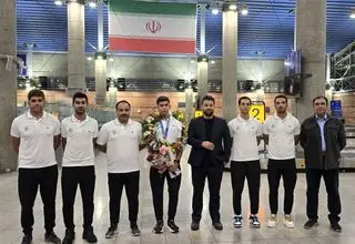 بازگشت کاروان اسکیت به کشور