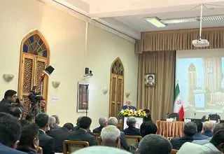 ایرانی در برابر تهدید سرفرود نمی‌آورد اما در برابر احترام متواضع است