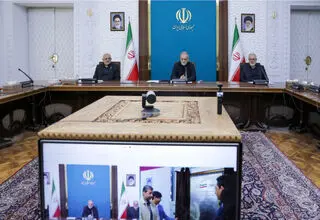 افتتاح بزرگ‌ترین نیروگاه خورشیدی کشور