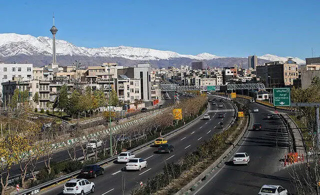 هوای تهران برای گروه‌های حساس ناسالم است