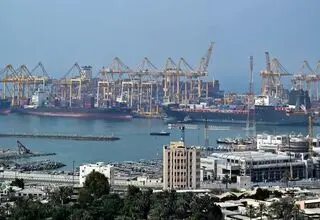 ادعای کویت درباره آسیب دیدن تاسیسات آب و برق این کشور در تبادل آتش میان ایران و آمریکا