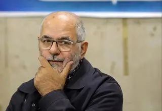 برای افزایش تعداد نامزدها در انتخابات شورای شهر ثبت‌نام کردم/ در لیست رزما و جبهه امنا خواهم بود  