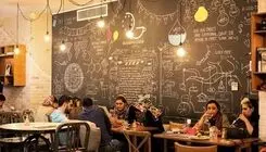 رونق کافه‌ها؛ نشانه یک اقتصاد بیمار 