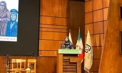 زنان روستای الیت نقش موثری در جلوگیری از گسترش آتش جنگل‌های الیت داشتند 