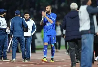 عبور روزبه از فرهاد