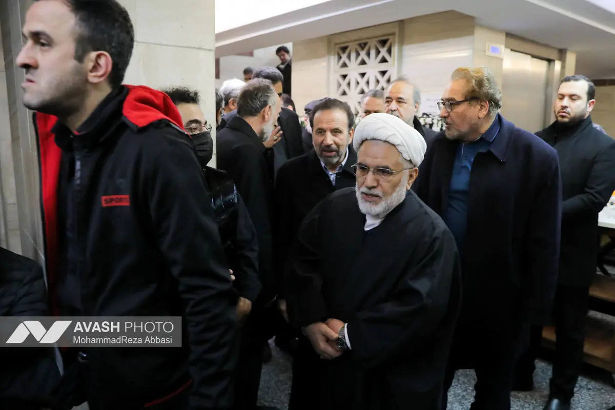 مراسم ترحیم اشرف بروجردی