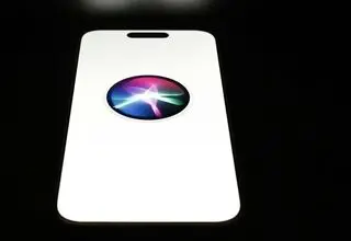 بلومبرگ: اپل در آستانه عقد قراردادی تاریخی با openAI است