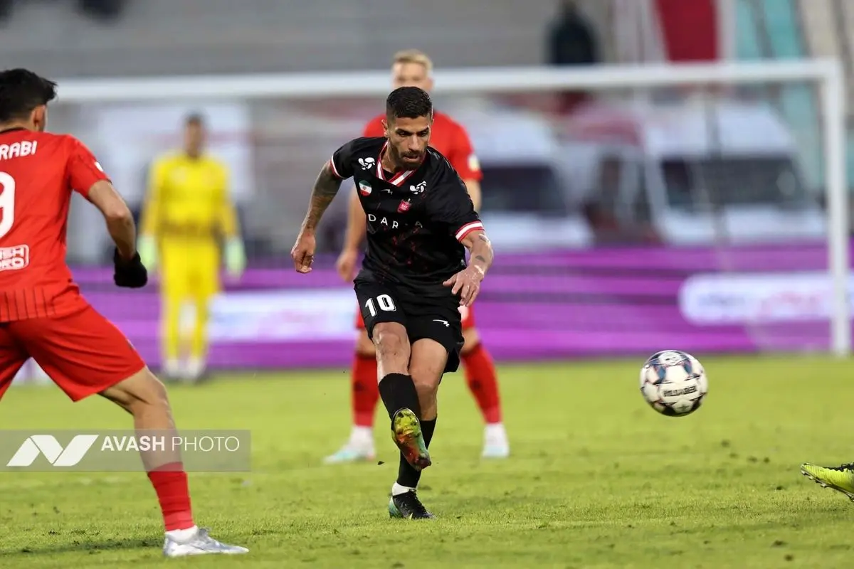 مرحله یک شانزدهم نهایی جام حذفی؛ تراکتور - پرسپولیس