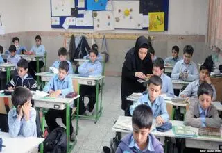 مدارک مورد نیاز «اتباع خارجی» برای ثبت‌نام در «مدارس ایرانی» 