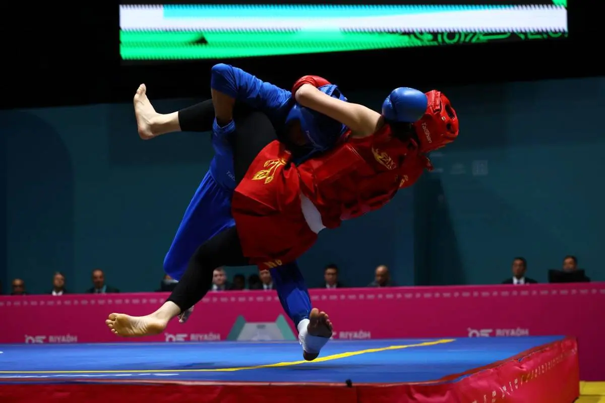 راهیابی سارا شفیعی به فینال ووشو