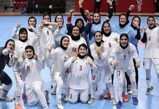 دختران ایران روی دور افتخار؛ این بار نوبت فوتسال بود