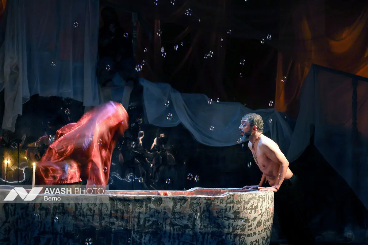 نمایش شاخ بی‌سر