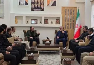 فرماندهان حشدالشعبی به کنسولگری ایران رفتند