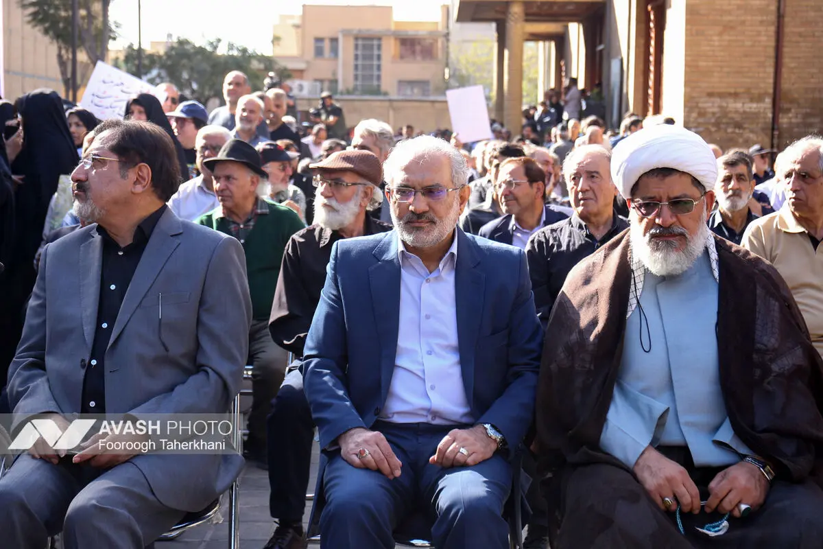 تشییع پیکر محمد کاسبی