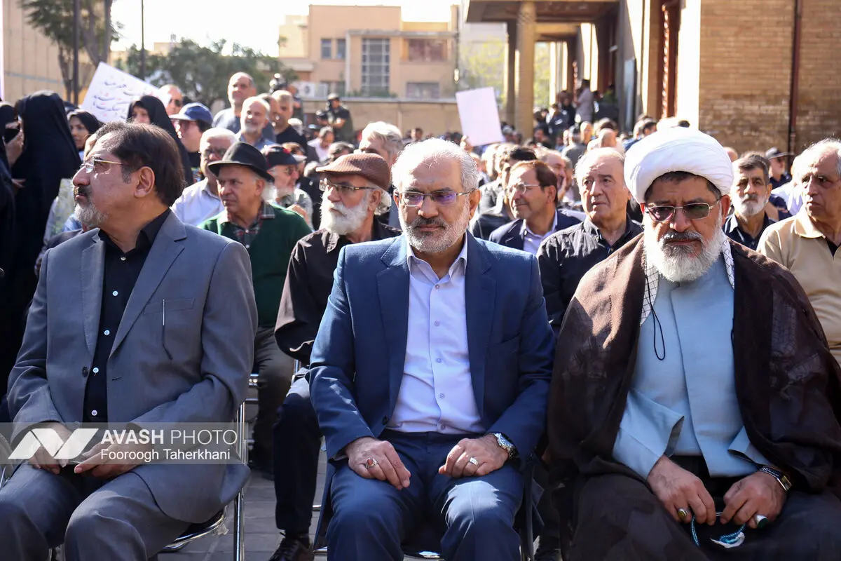 تشییع پیکر محمد کاسبی