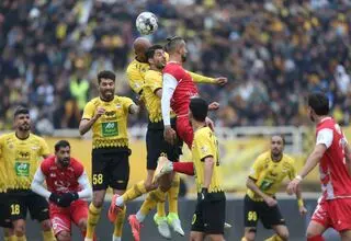 هت‌تریک سپاهان در شکست پرسپولیس!
