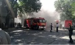 مصدومیت دو آتش‌نشان در عملیات اطفای حریق یک کارگاه کفاشی 