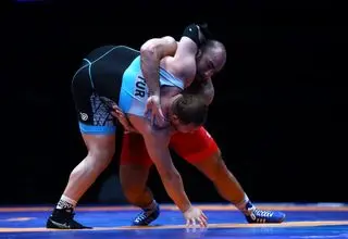 صعود امیرحسین زارع به فینال 125 کیلوگرم