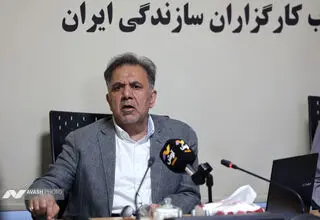 اکثریت جوانان به احزاب بی‌اعتمادند