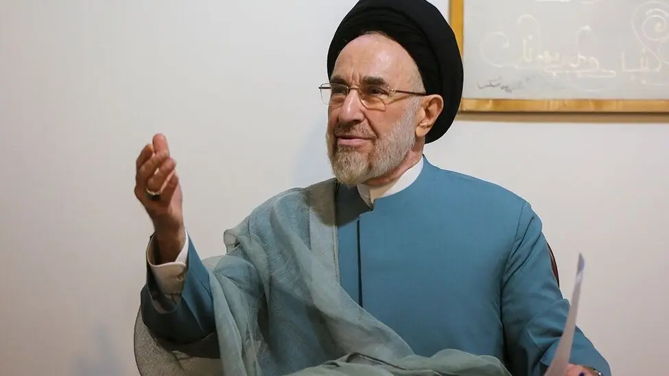 سیدمحمد خاتمی: تهاجم خارجی و جنگ همه‌جانبه ایران را از پا در نمی آورد مگر اینکه بعد از آن حکمرانی نتواند، نقص‌ها را درمان کند 