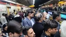 ۲ میلیون مسافر، ۲۰۰ قطار مترو
