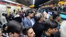 ۲ میلیون مسافر، ۲۰۰ قطار مترو