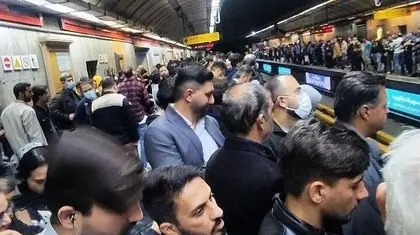۲ میلیون مسافر، ۲۰۰ قطار مترو