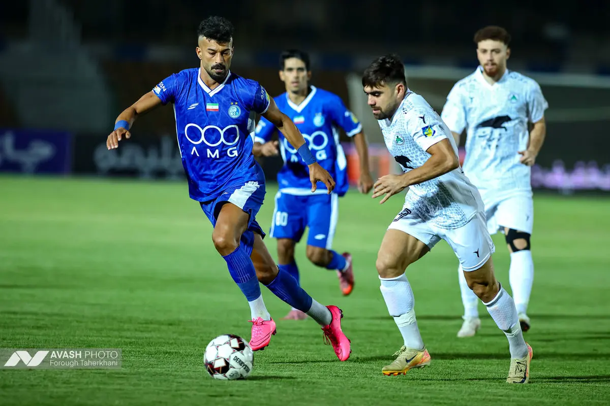 لیگ برتر فوتبال - استقلال و ذوب آهن